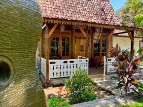 Beehive Cottages